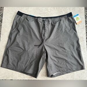 Columbia Men’s Omni Shield Light Gray‎ Sports Shorts, Size XXL NWT